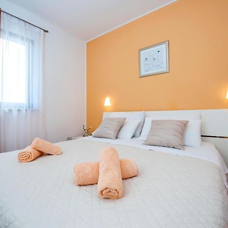 Apartments And Rooms Camaiore Rovinj Exteriér fotografie