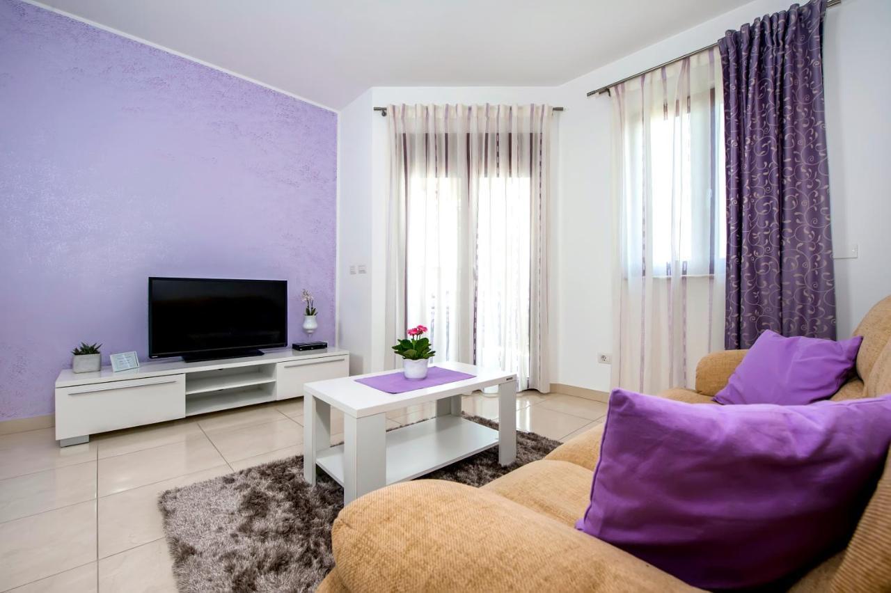 Apartments And Rooms Camaiore Rovinj Exteriér fotografie
