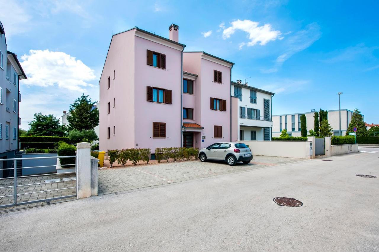 Apartments And Rooms Camaiore Rovinj Exteriér fotografie